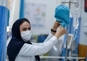 پرستاری در ایران؛ شغلی شریف با دستمزدی تحقیرآمیز