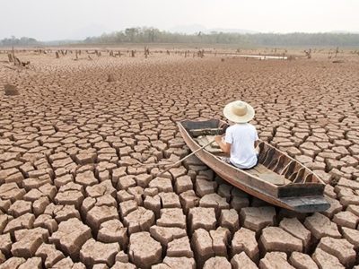 خشکسالی محصول مدیریت و اقلیم است/ذهن مردم را از مسیر اصلی منحرف نکنید