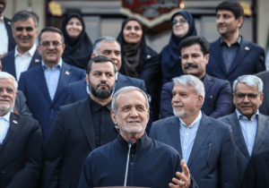 ذبح کوچک‌سازی دولت با افزایش ۵۰ درصدی پست‌ها