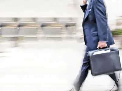 جیب خالی کارمندان، جیب پر سازمان برنامه؛ بودجه‌ای که با زندگی مردم بیگانه است