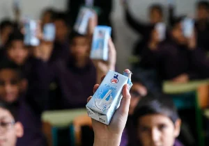 شیرهای فاسد مدارس ایلام؛ سلامت دانشآموزان زیر سایه بیعملی مسئولان