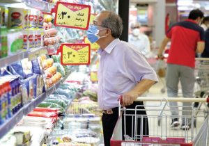 دلار ۱۴۰ هزار تومانی؛ شاخصی تازه برای فشار بر معیشت و فرسایش طبقه متوسط