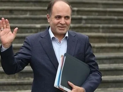 آقای وزیر در کدام سیاره زندگی می‌کنید؟