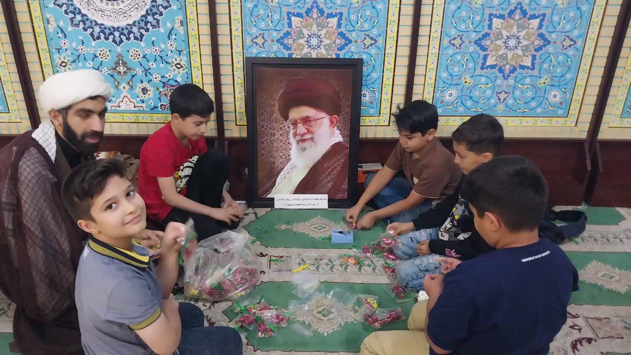 نمایش غیرت در قاب کودکانه؛ عیدی‌هایی که تقدیم رزمندگان آسمان شد