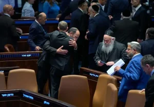 نتانیاهو بدون سپر پارلمانی؛ کنست منحل شد