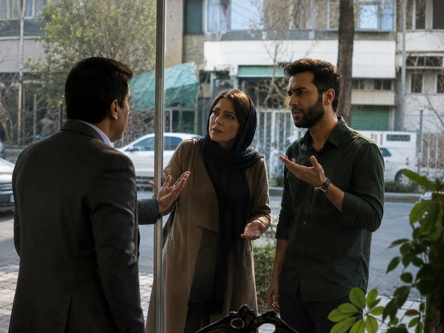 مستأجر و صاحبخانه به جان هم افتادند؛ جنگ اصلی جای دیگری است